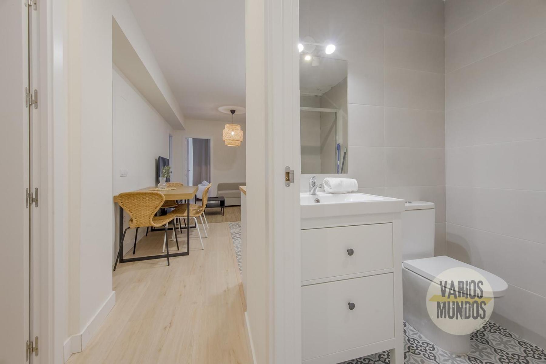 Downtown&New Apt Para 9Pax En La Plaza De Chueca Madrid Buitenkant foto