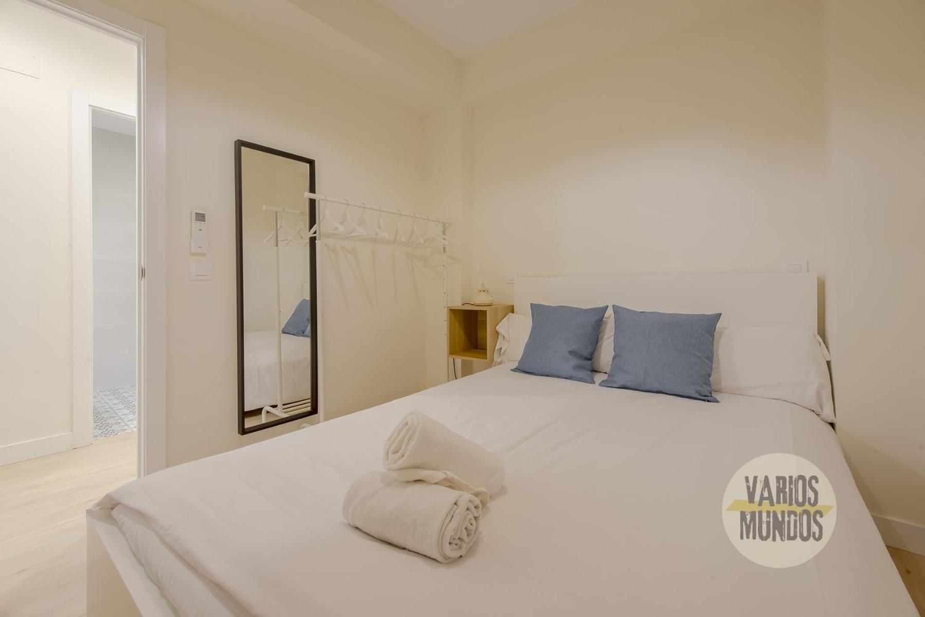 Downtown&New Apt Para 9Pax En La Plaza De Chueca Madrid Buitenkant foto