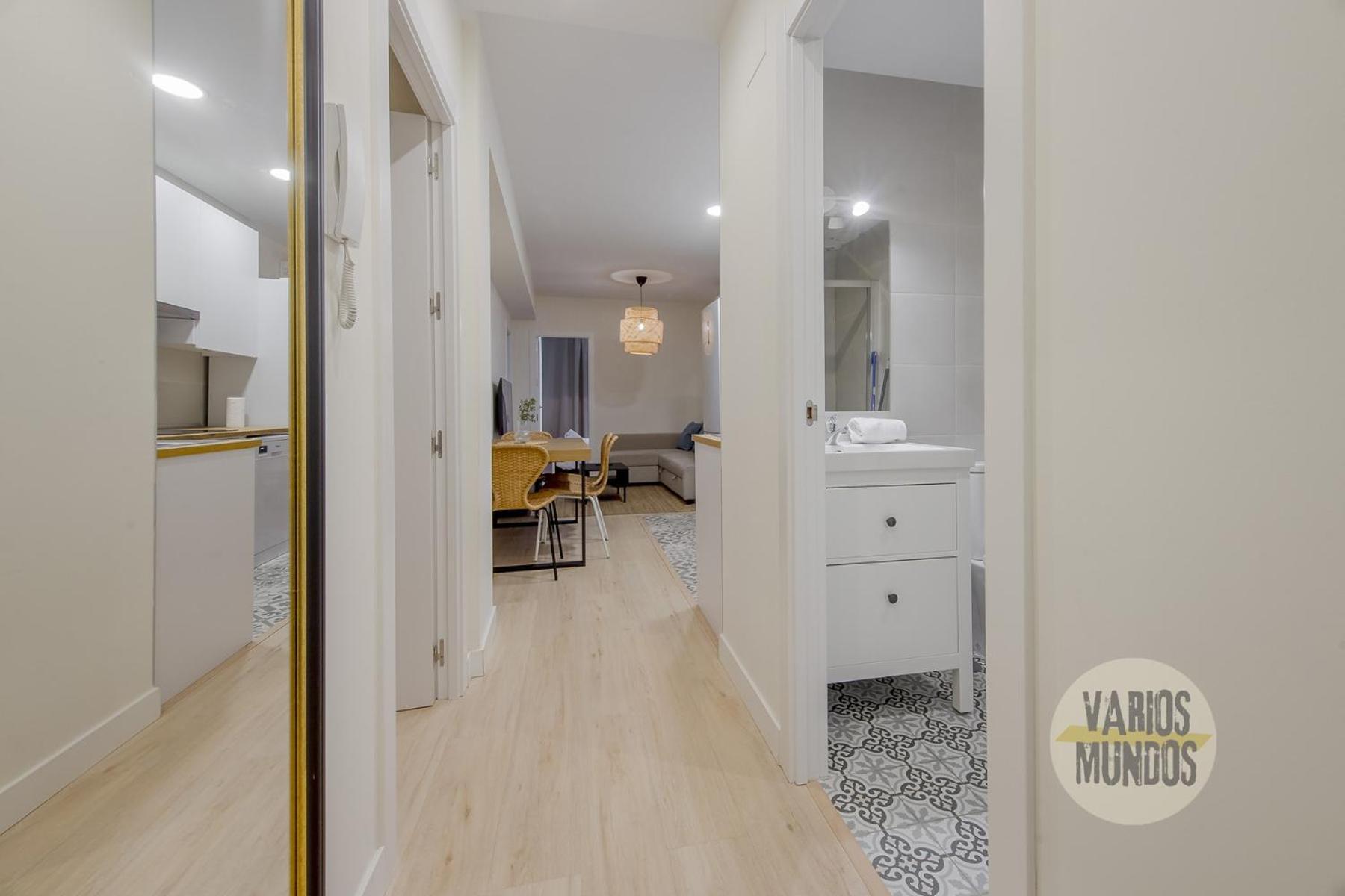 Downtown&New Apt Para 9Pax En La Plaza De Chueca Madrid Buitenkant foto