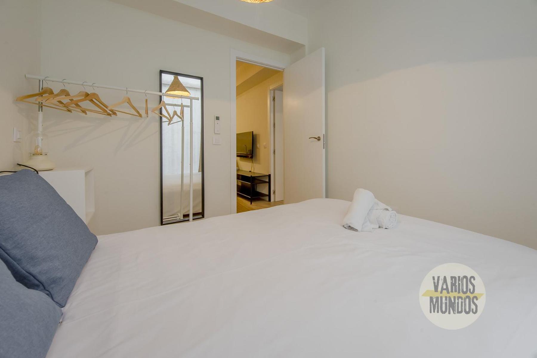 Downtown&New Apt Para 9Pax En La Plaza De Chueca Madrid Buitenkant foto
