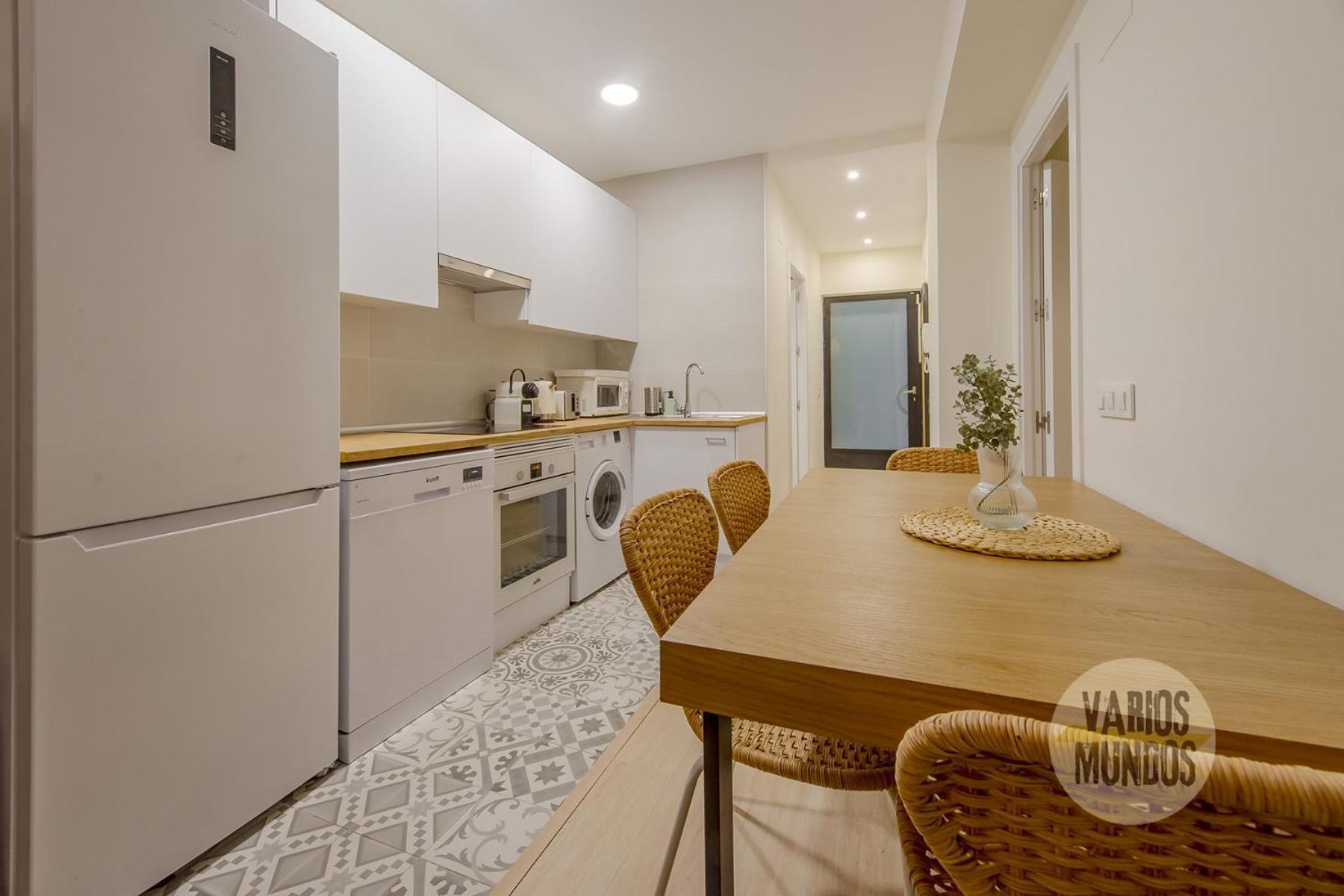 Downtown&New Apt Para 9Pax En La Plaza De Chueca Madrid Buitenkant foto