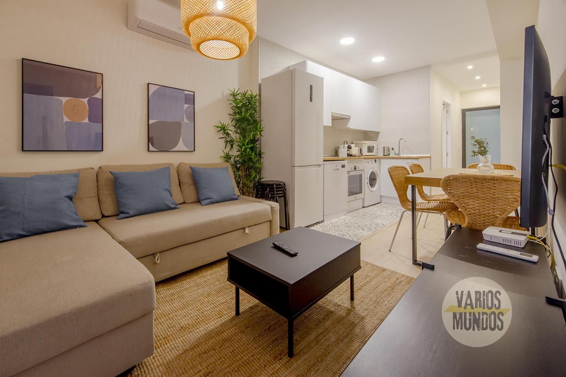 Downtown&New Apt Para 9Pax En La Plaza De Chueca Madrid Buitenkant foto